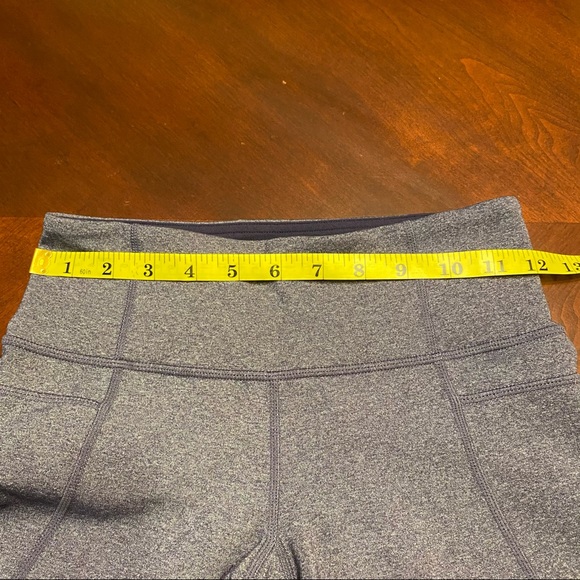 Lululemon cropped leggings 4 - Picture 12 of 14